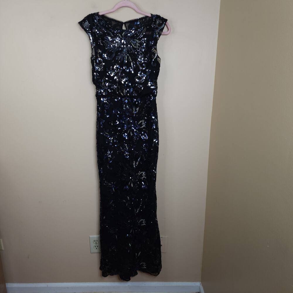 Badgley Mischka Midnight Swirl Gown in Black Size 4